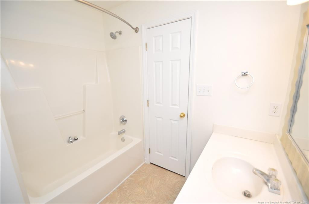 402 Knightsborough Way - Photo 23