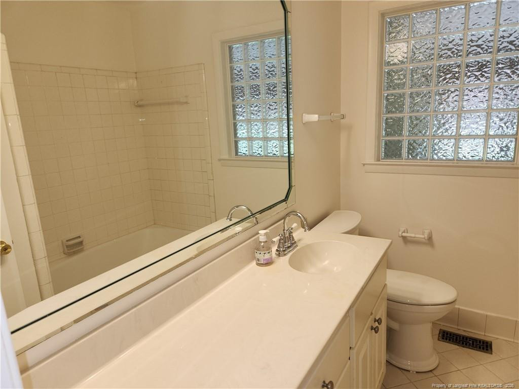 1810 Pugh Street - Photo 15