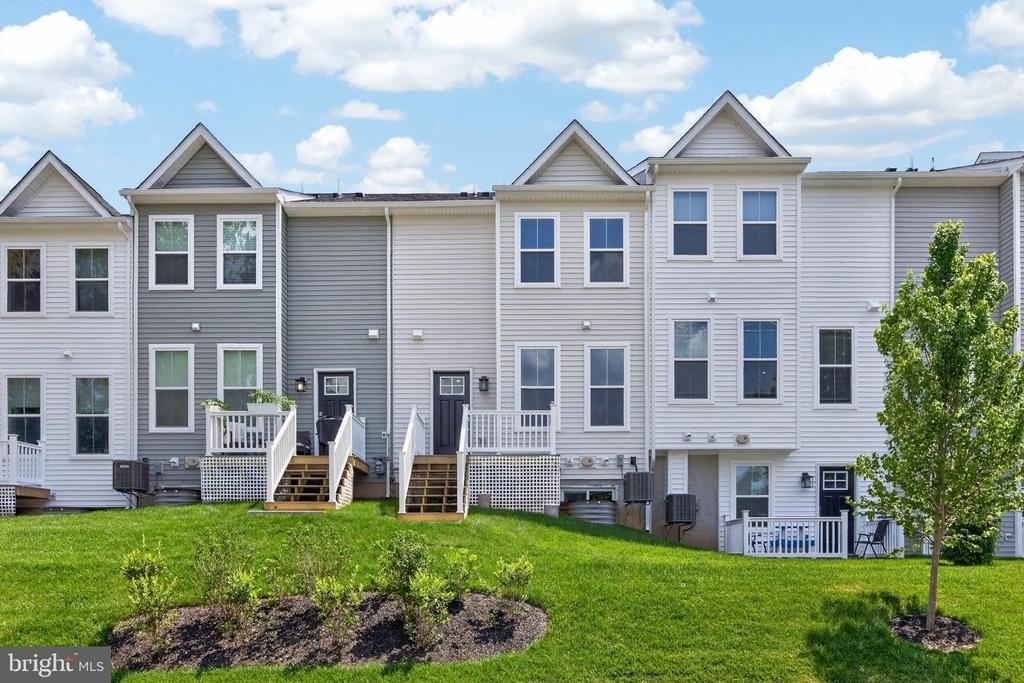 113 Abramo Victor Drive - Photo 1