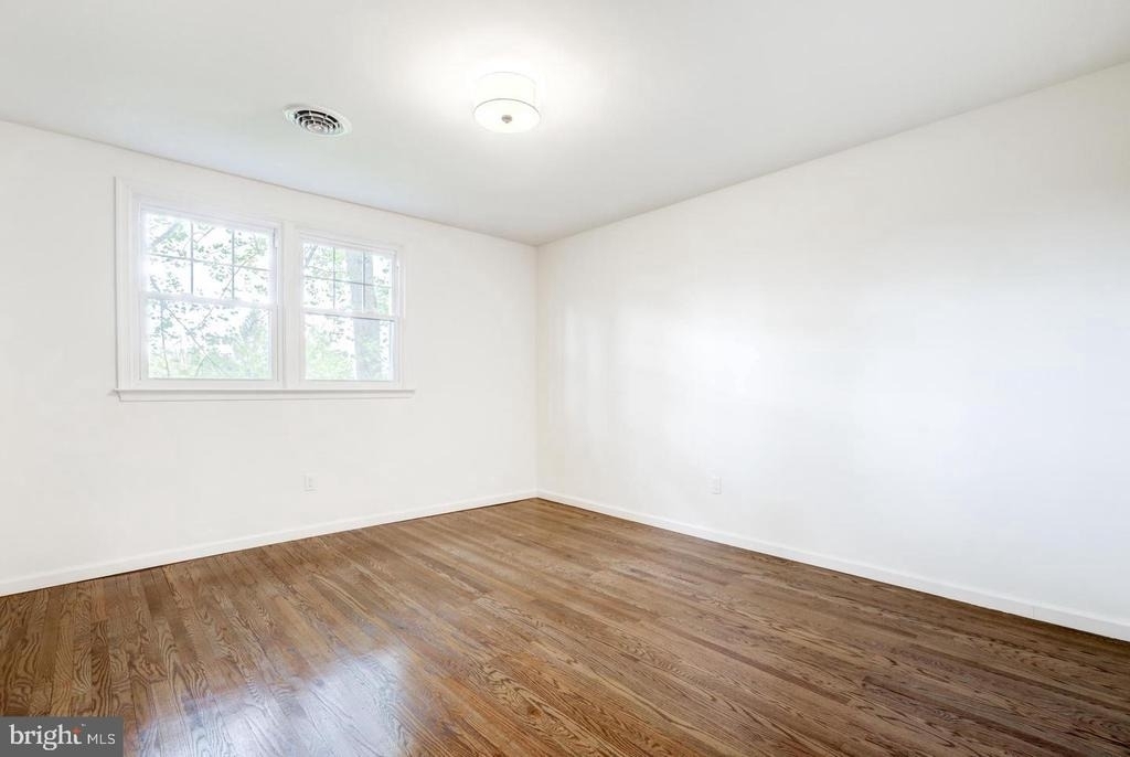 4928 Edgewood Road - Photo 29