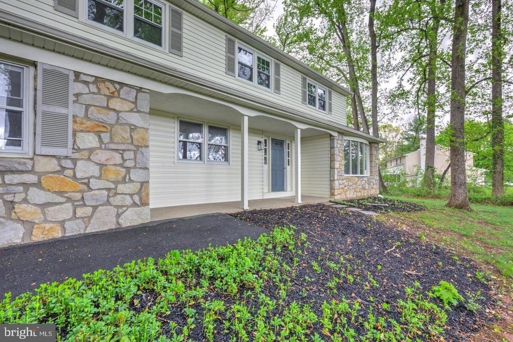 4928 Edgewood Road - Photo 44