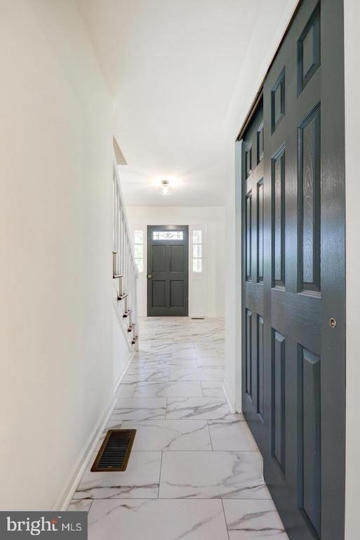 4928 Edgewood Road - Photo 3