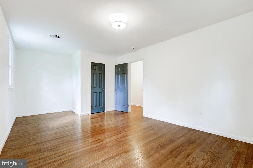 4928 Edgewood Road - Photo 24