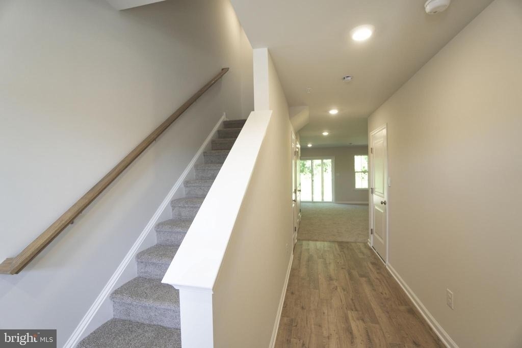148 Bell Ct - Photo 3