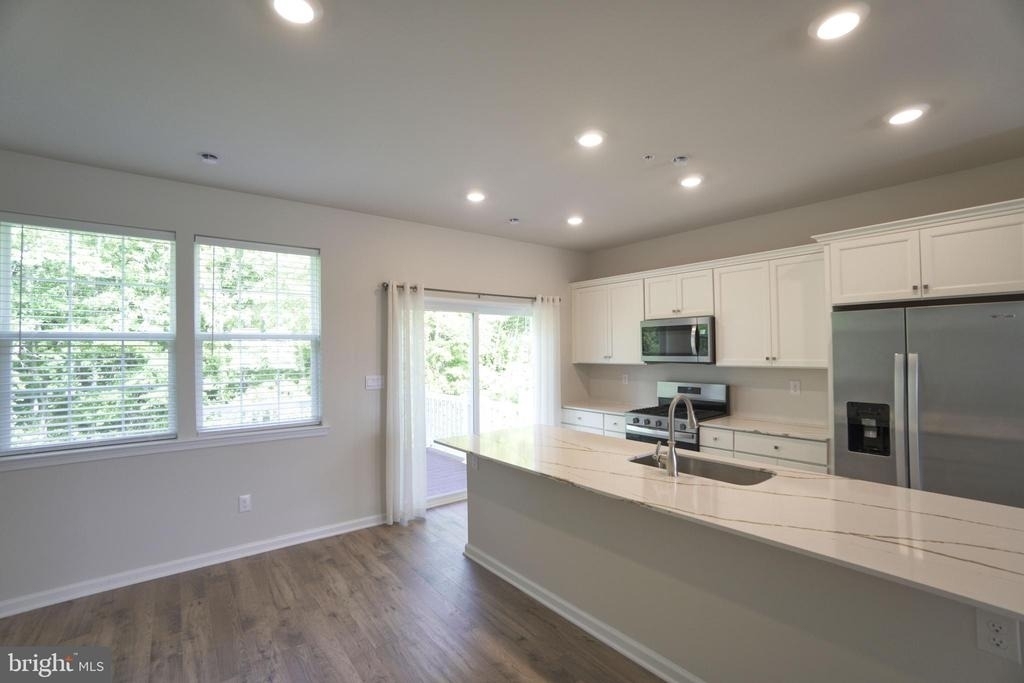148 Bell Ct - Photo 12