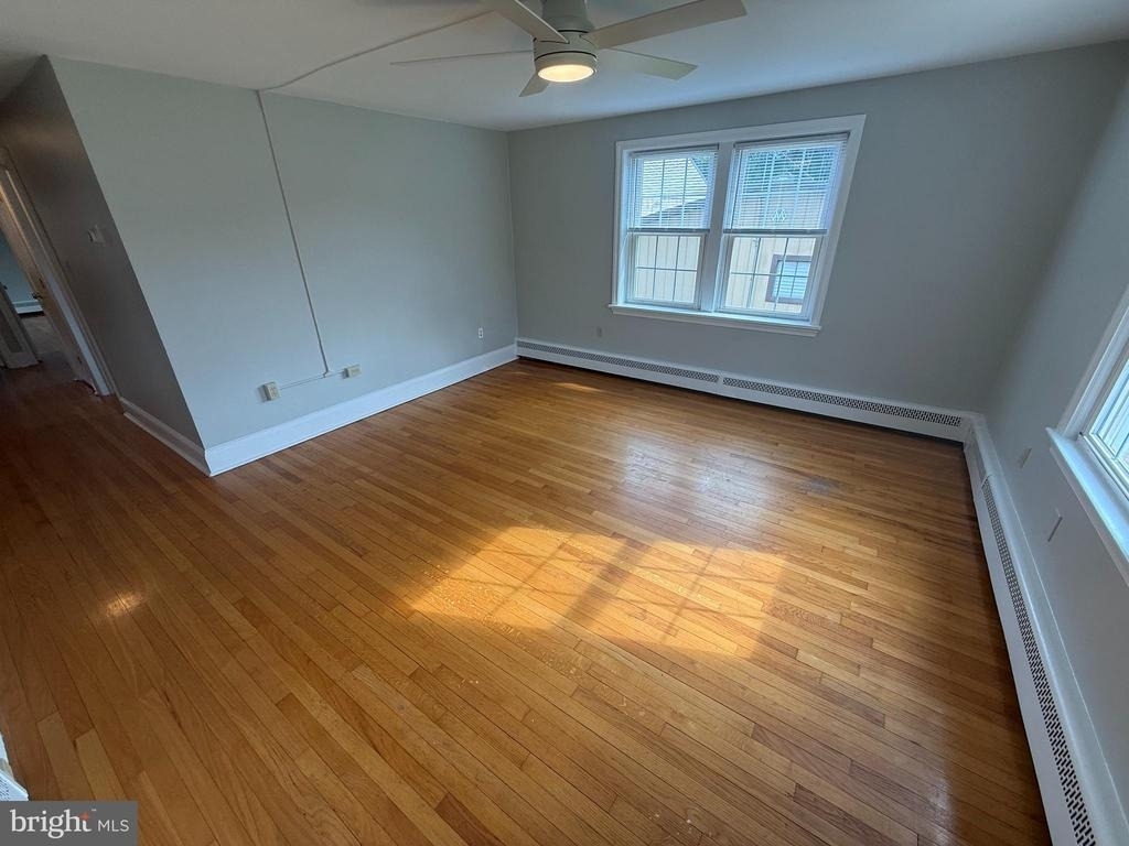 50 Walnut Ave - Photo 3