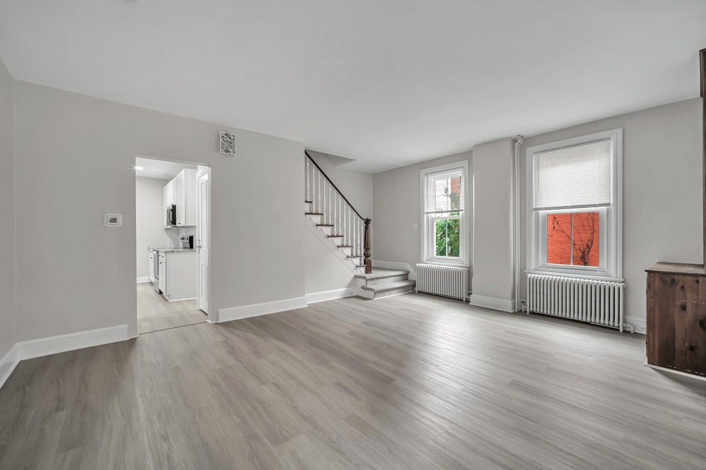 376 N Main Street - Photo 2