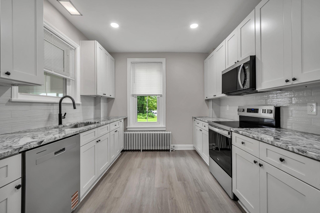 376 N Main Street - Photo 6
