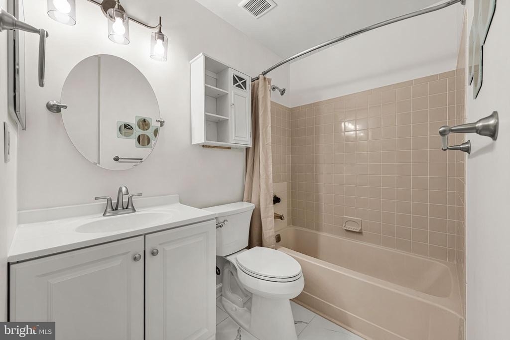1907 Ravens Crest Drive - Photo 26