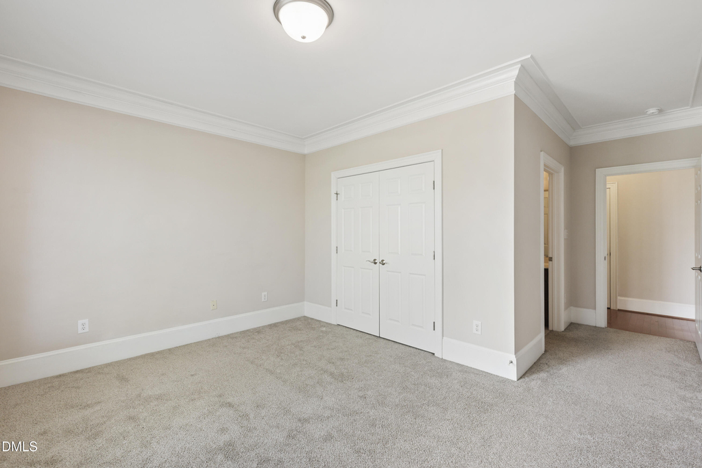 623 Waterford Lake Drive - Photo 21