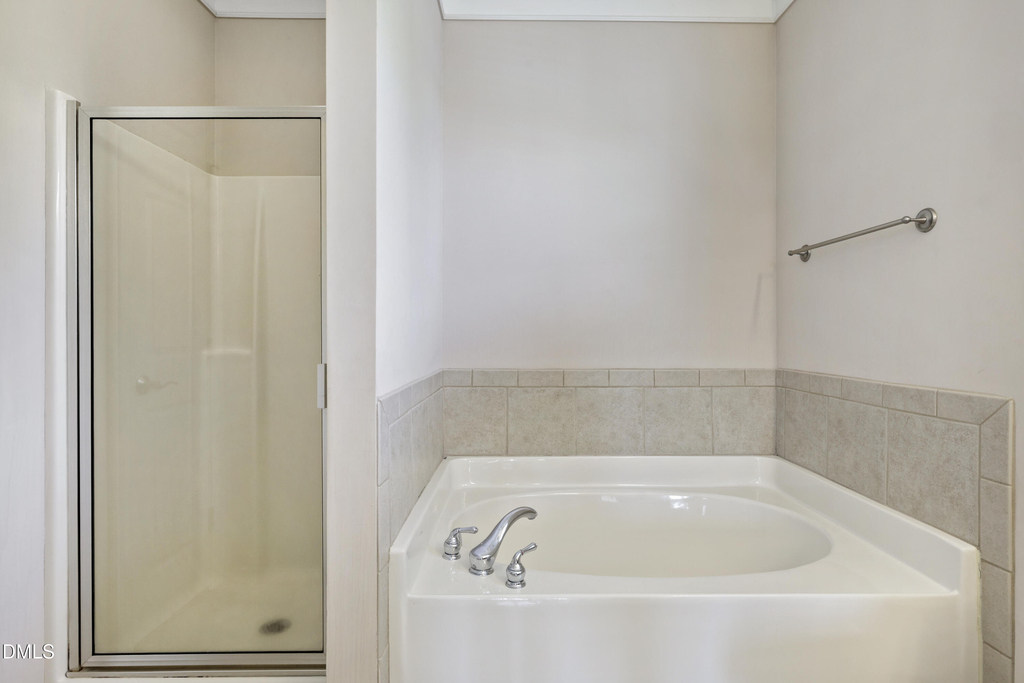 623 Waterford Lake Drive - Photo 19