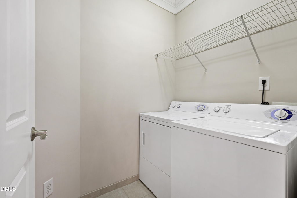 623 Waterford Lake Drive - Photo 22