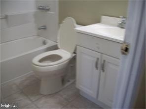 23 Lerner Court - Photo 9