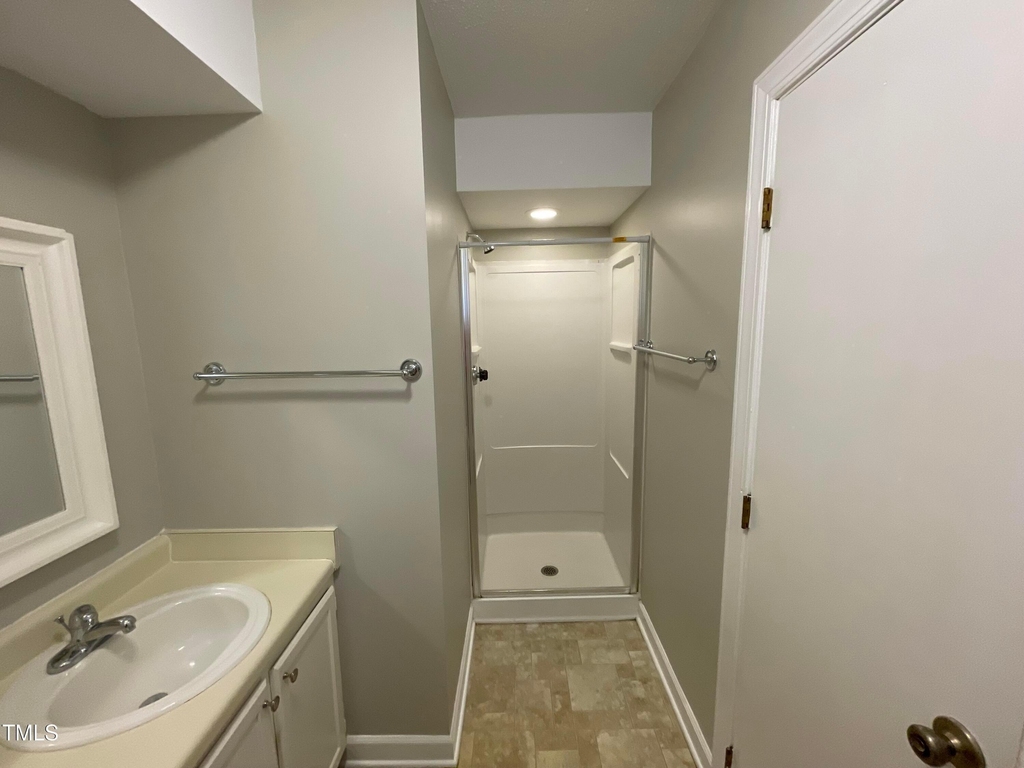 300 W Woodcroft Parkway - Photo 14