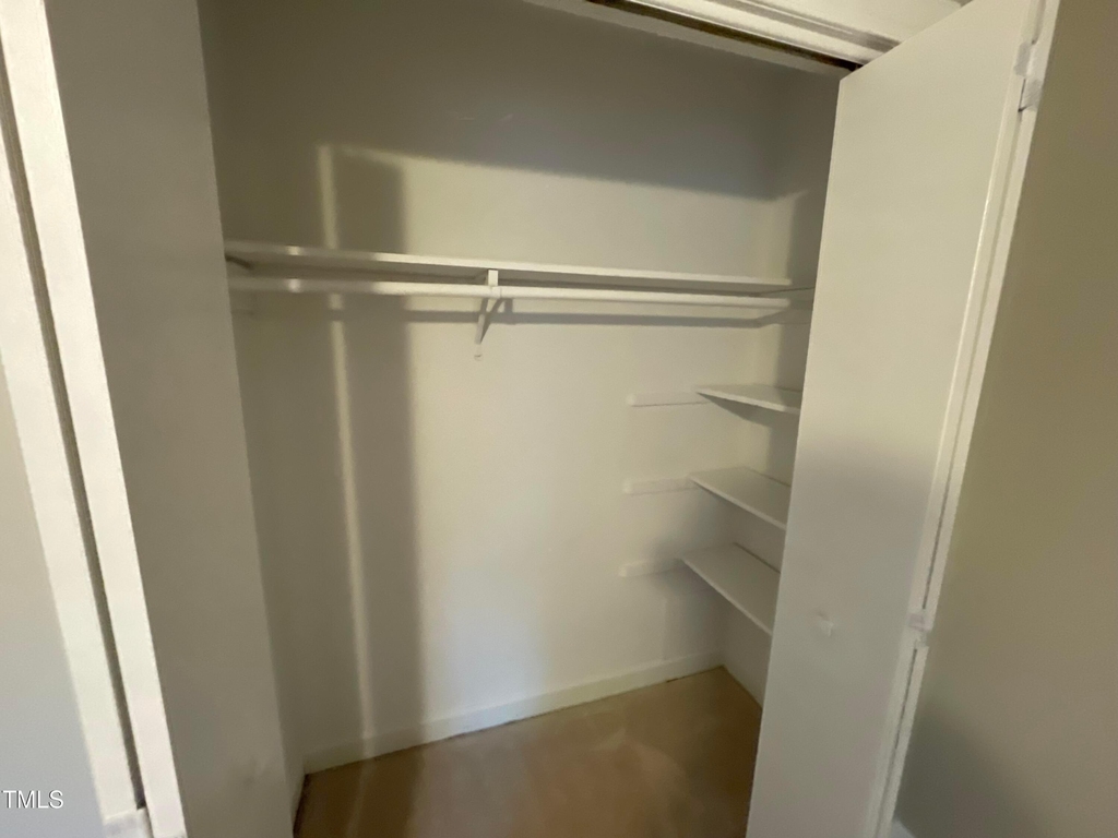 300 W Woodcroft Parkway - Photo 24