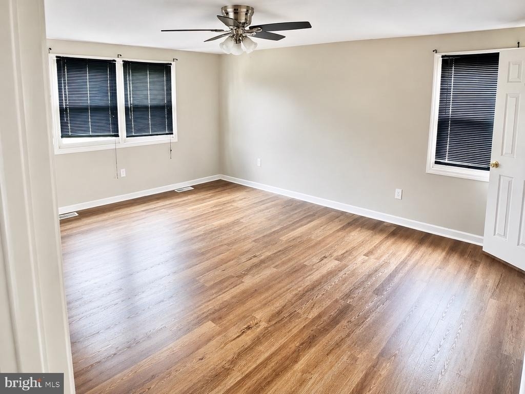 6 Hepburn Lane - Photo 16