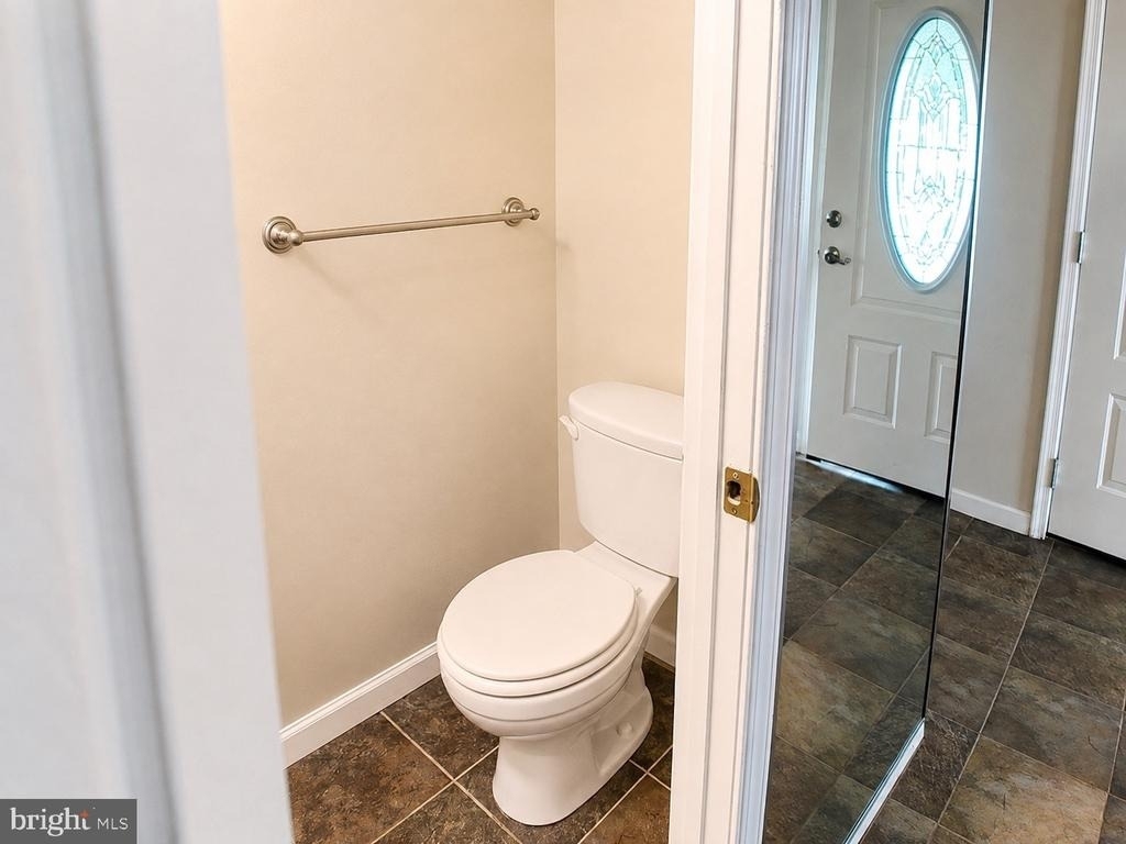 6 Hepburn Lane - Photo 17