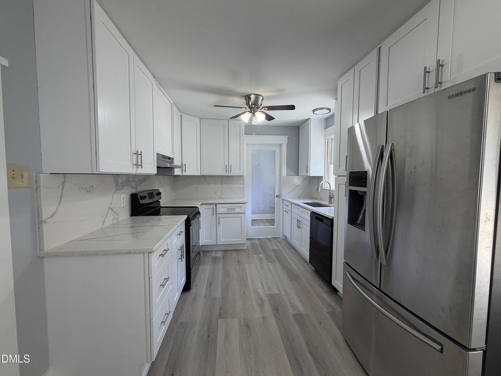 600 Manns Chapel Road - Photo 1