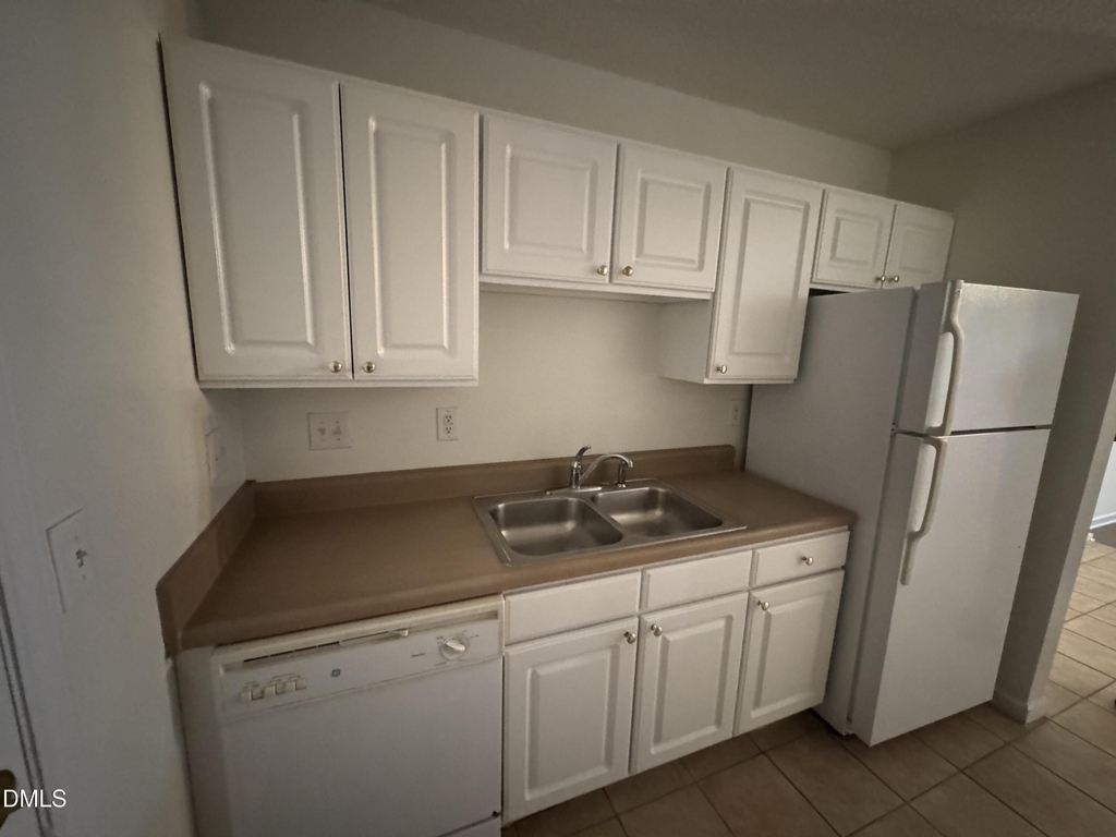 11371 Clubhaven Place - Photo 7