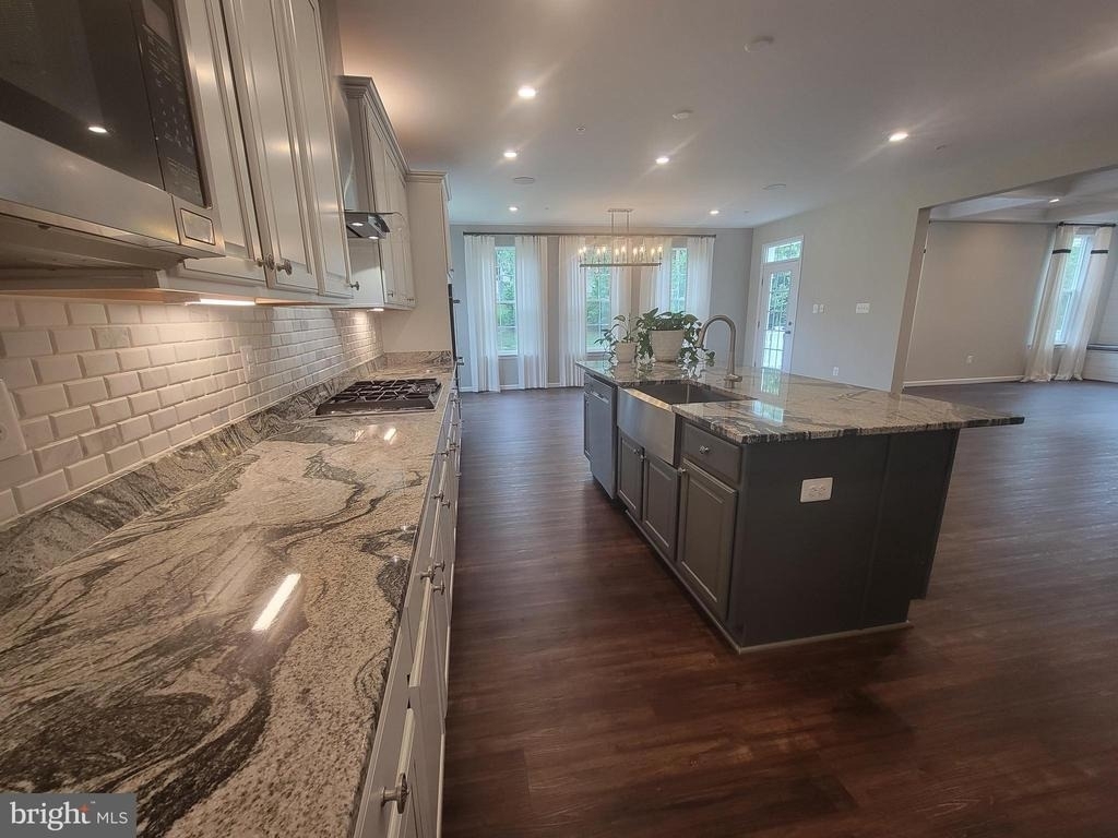16622 Tortola Drive - Photo 17