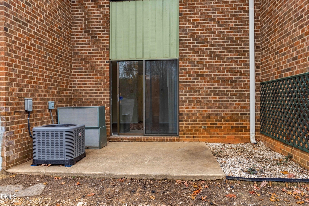 1232 Teakwood Place - Photo 20