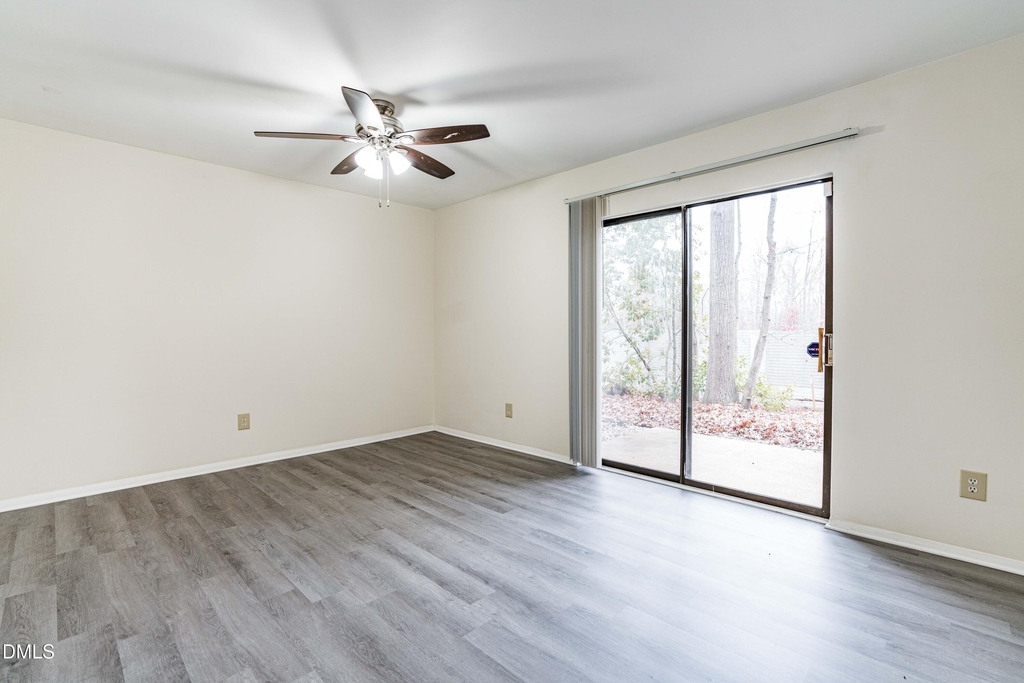 1232 Teakwood Place - Photo 10