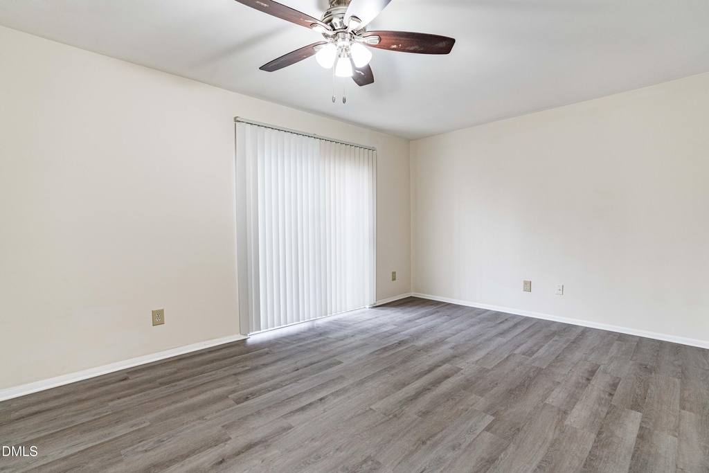 1232 Teakwood Place - Photo 8