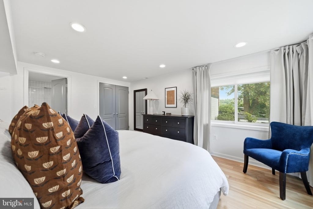 6410 Bushey Drive - Photo 44