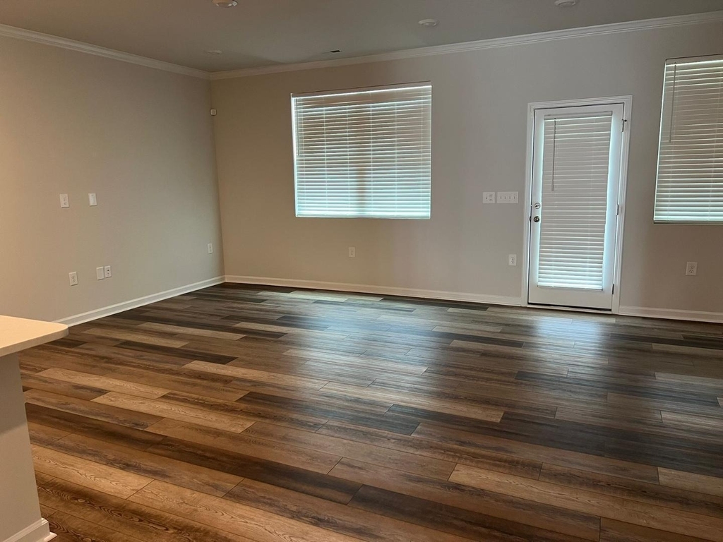 5046 Tura Street - Photo 6