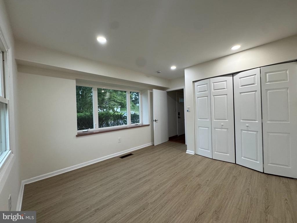 2410 Kegwood Lane - Photo 6