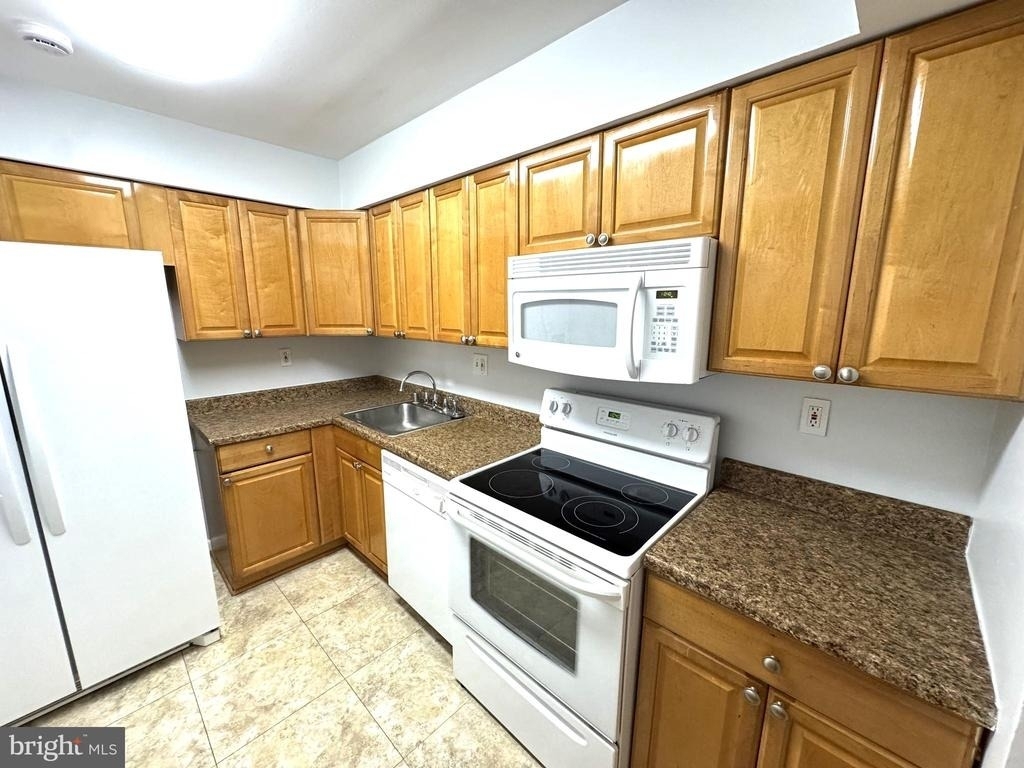 7310 Mandan Road - Photo 12