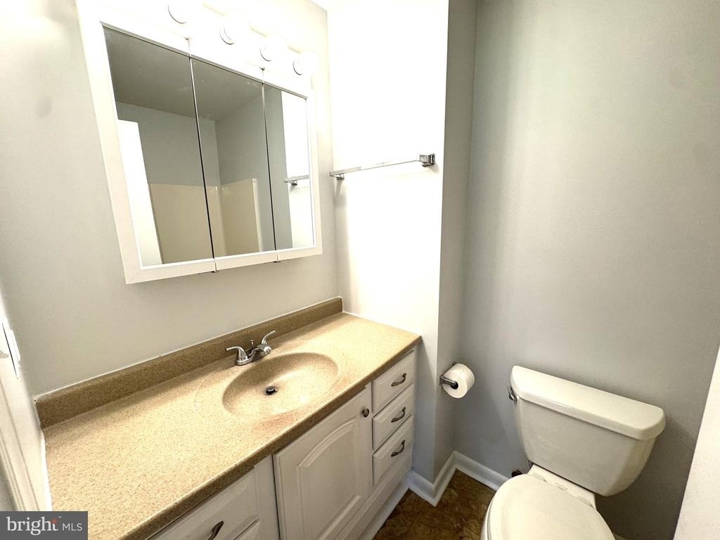 7310 Mandan Road - Photo 20