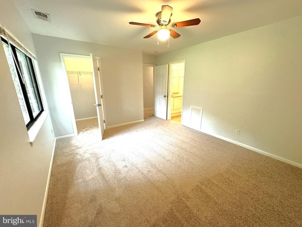 7310 Mandan Road - Photo 17