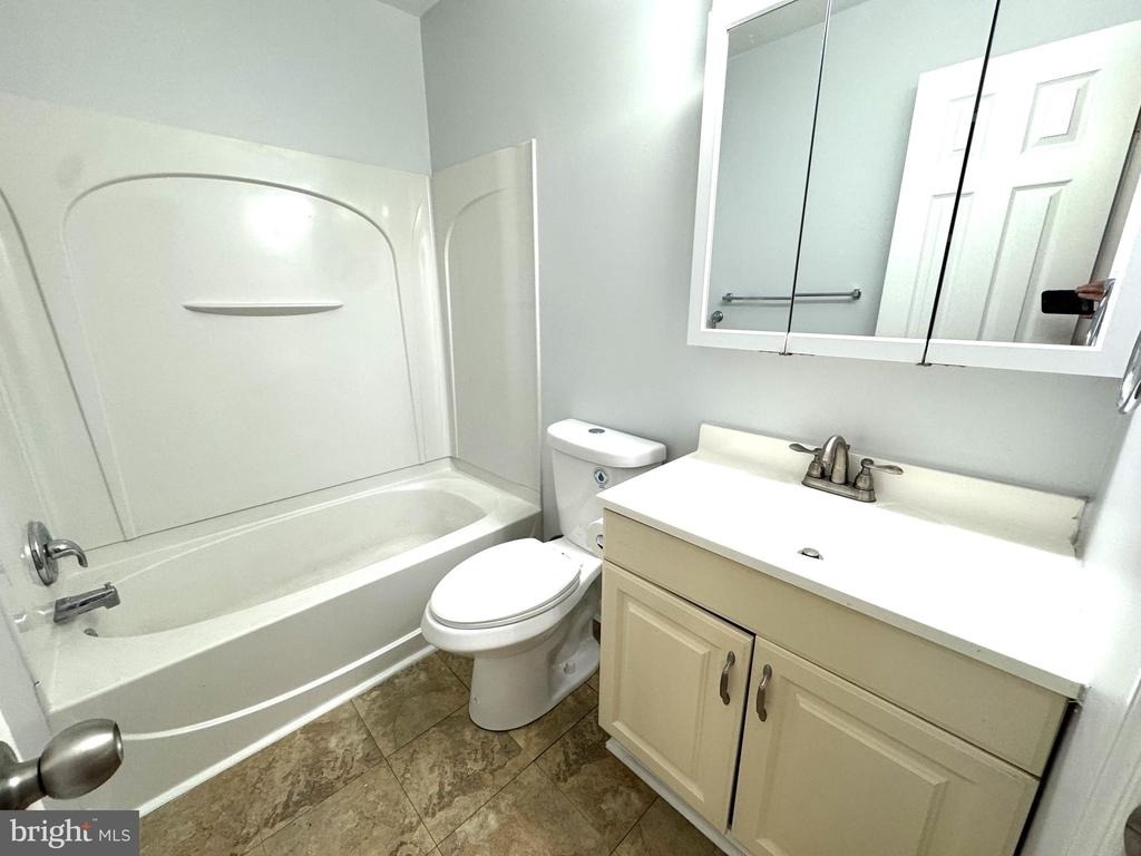 7310 Mandan Road - Photo 14