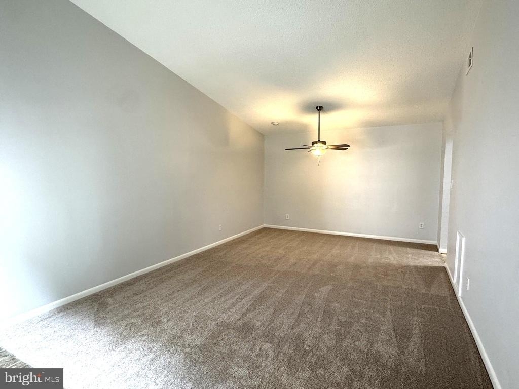 7310 Mandan Road - Photo 7