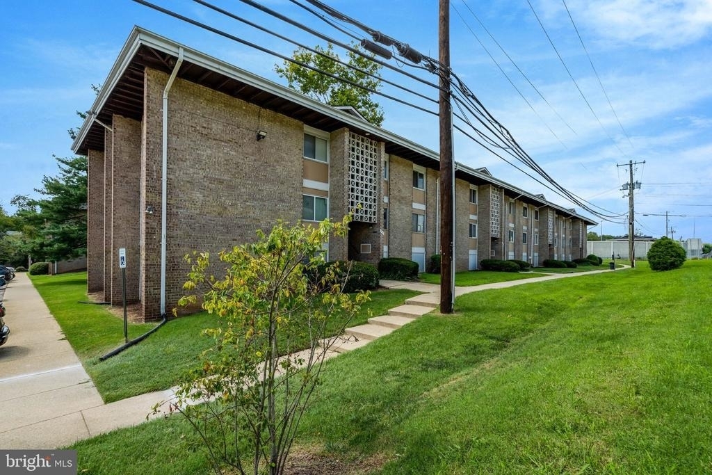 515 Wilson Bridge Drive - Photo 1