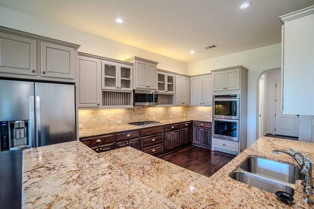 121 Feritti Dr - Photo 13