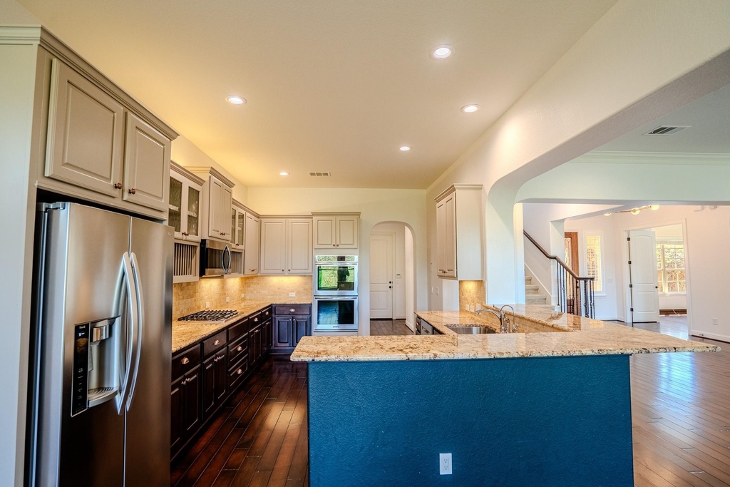 121 Feritti Dr - Photo 11