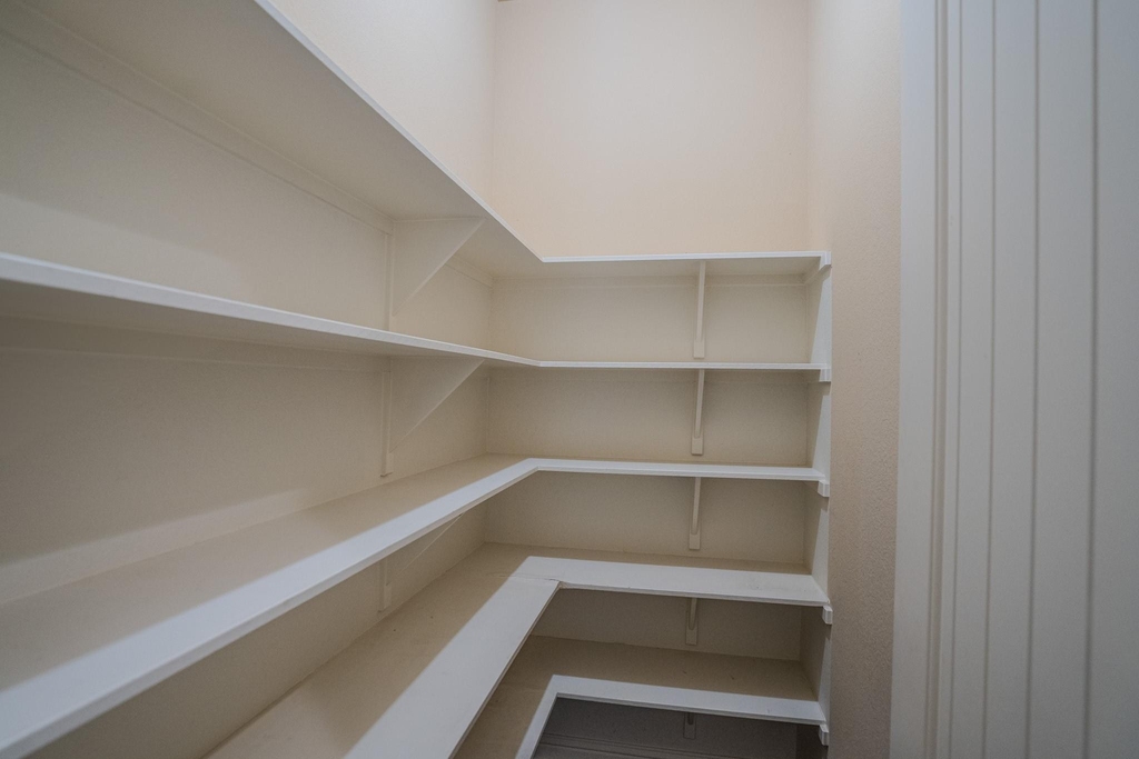121 Feritti Dr - Photo 23
