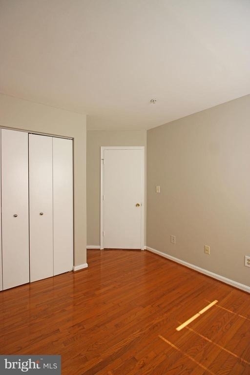 7939 Otter Cove Court - Photo 10