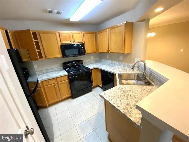 18003 Cloppers Mill Terrace - Photo 7
