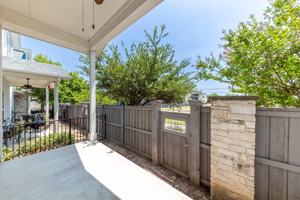 3108 E 51st St - Photo 22
