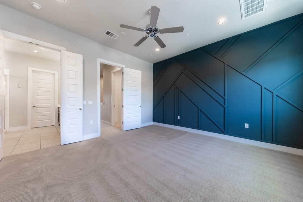 3108 E 51st St - Photo 9
