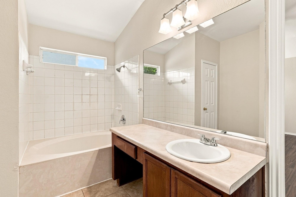 338 Oxford Dr - Photo 12