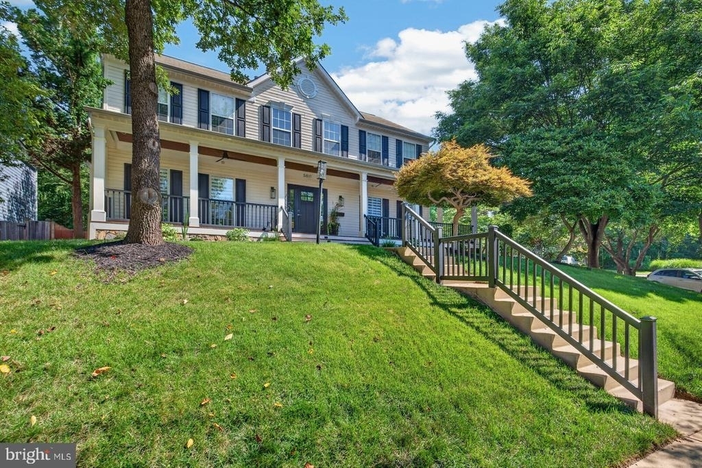 5811 Johnson Avenue - Photo 1