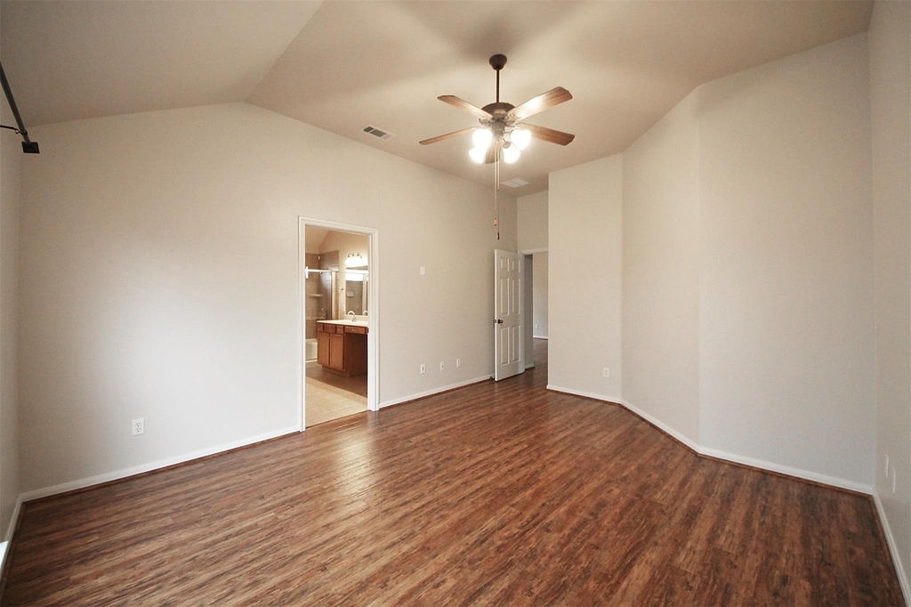 3608 Pine Needle Cir - Photo 11