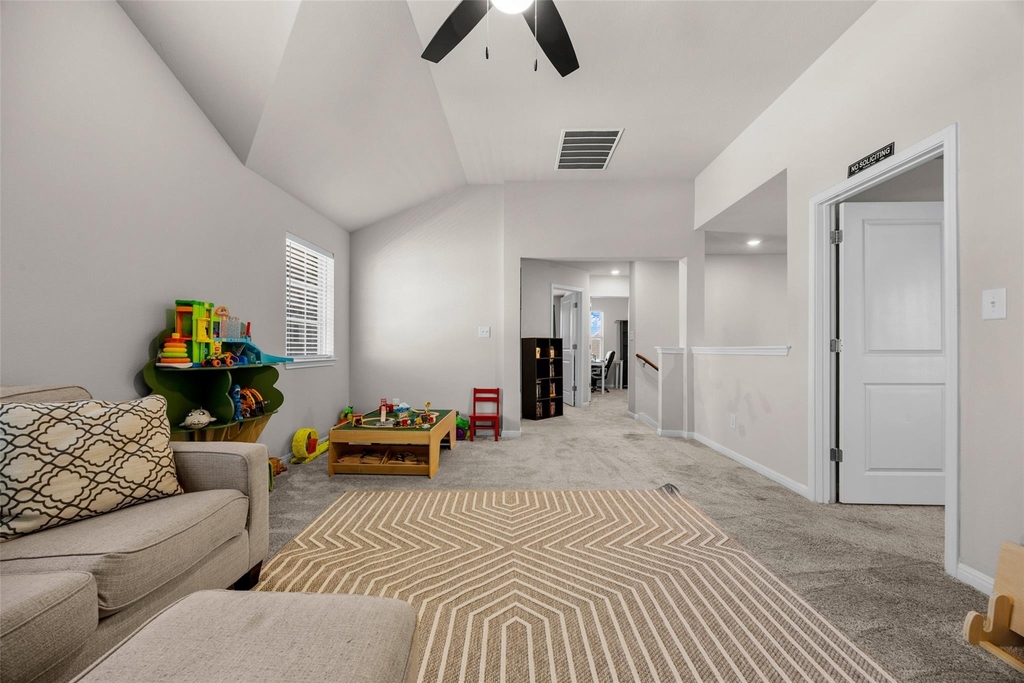 718 Sassafras St - Photo 15