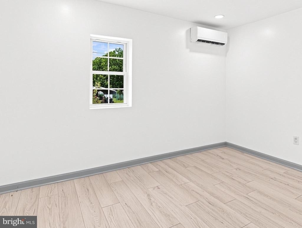 6370 Raymond Augustus Place - Photo 4