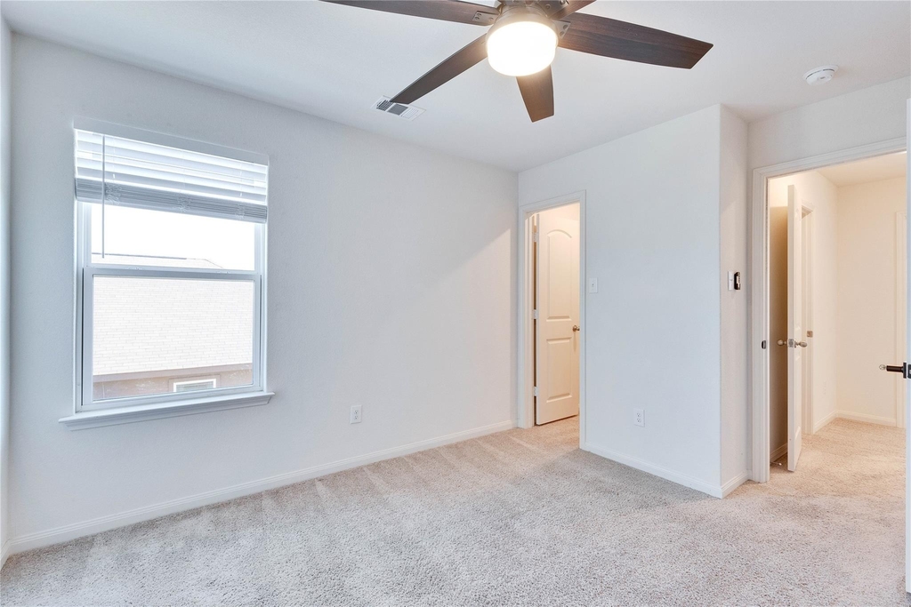 18512 Quiet Range Dr - Photo 19