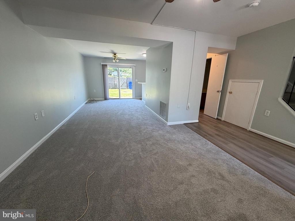 310 Tumbleweed Place - Photo 2